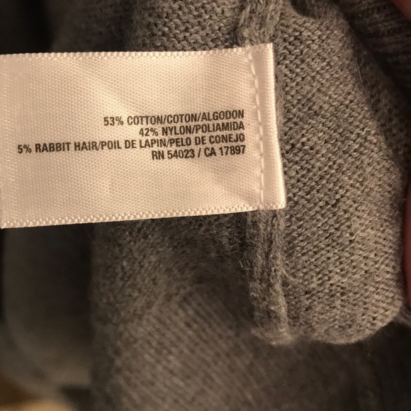 Old Navy Cardigan. Large - Picture 5 of 6